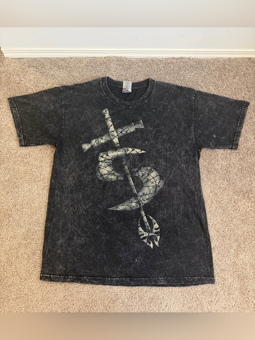 Y2K 2003 Soulfly band tee grunge vintage metal